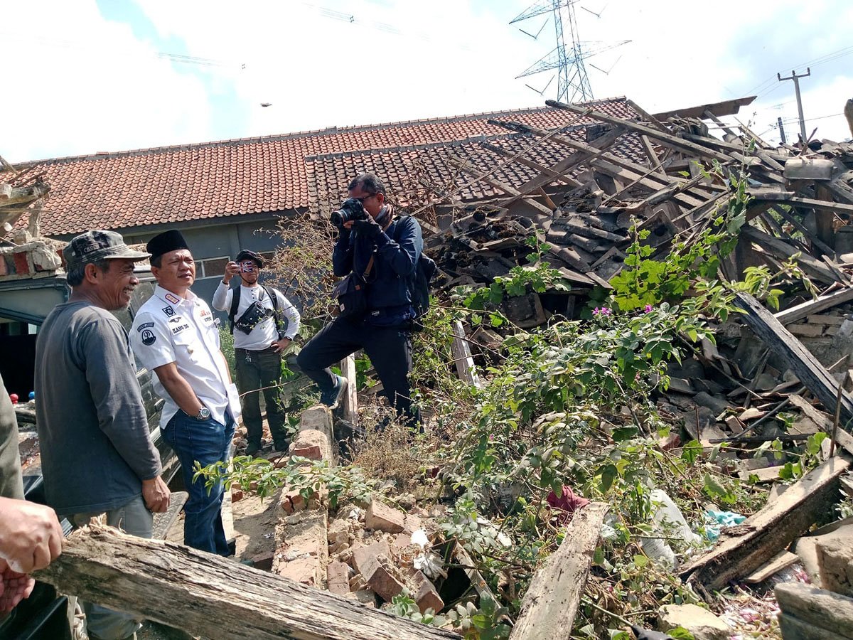 korban gempa bandung