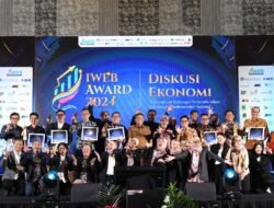 Sekda Jabar Herman Suryatman Apresiasi IWEB Award 2024