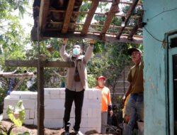 Baznas RI dan KBB Perbaiki Rutilahu Milik Warga Kurang Mampu