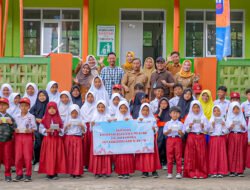 RCEO BRI Regional Office Bandung Salurkan Beasiswa kepada 50 Siswa di Kabupaten Ciamis dan Kuningan