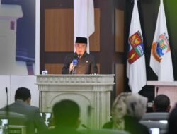 Bey Machmudin Jawab Pandangan Fraksi DPRD Jabar Terkait Ranperda APBD 2025