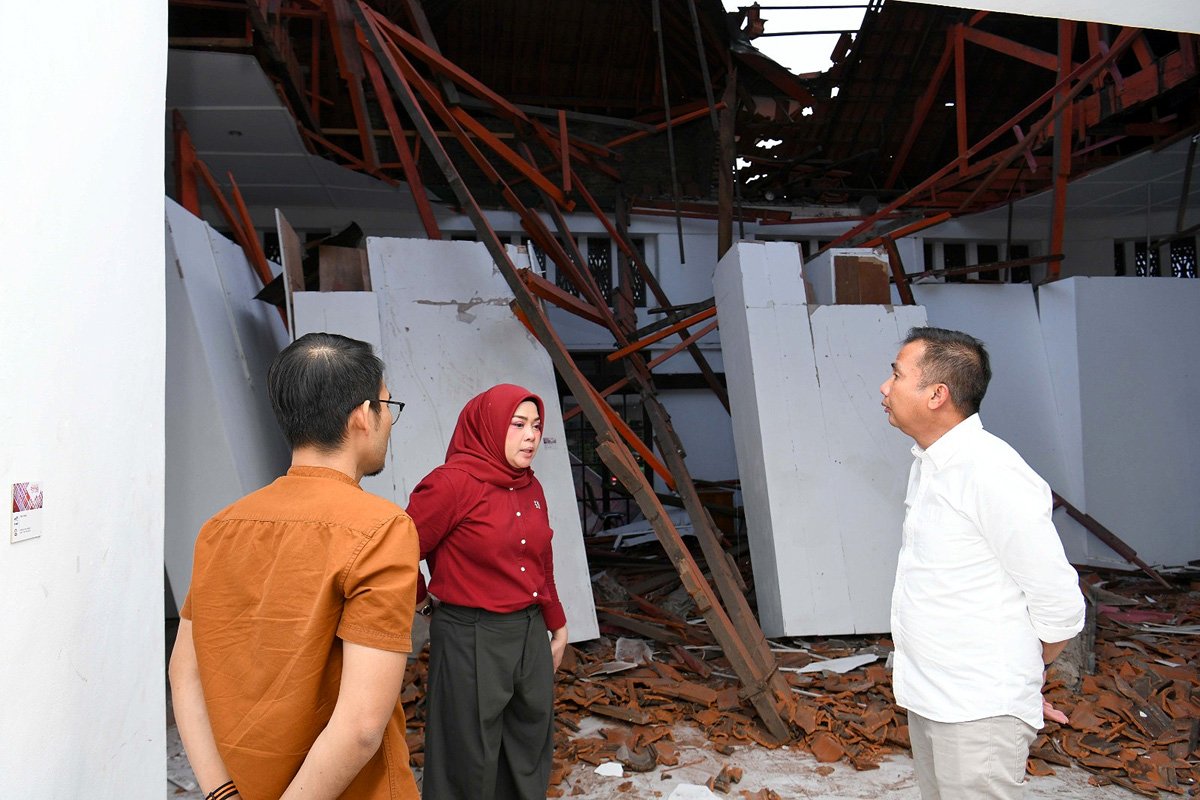 Gedung YPK
