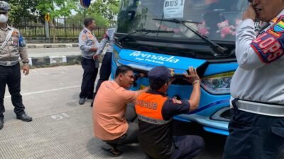 Dishub Kota Bandung dan Polisi Tertibkan Bus Berklakson Telolet