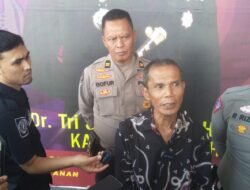 Guru Honorer yang Nyambi Jadi Pemulung dapat Hadiah Umrah dari Kapolres Cimahi