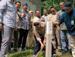 Kementerian LHK Serahkan Lahan Seluas 1,35 Ha ke Pemda KBB di Wilayah Cililin