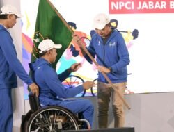 Bey Machmudin Lepas Kontingen Jabar yang Akan Bertanding di Peparnas XVII 2024 Solo