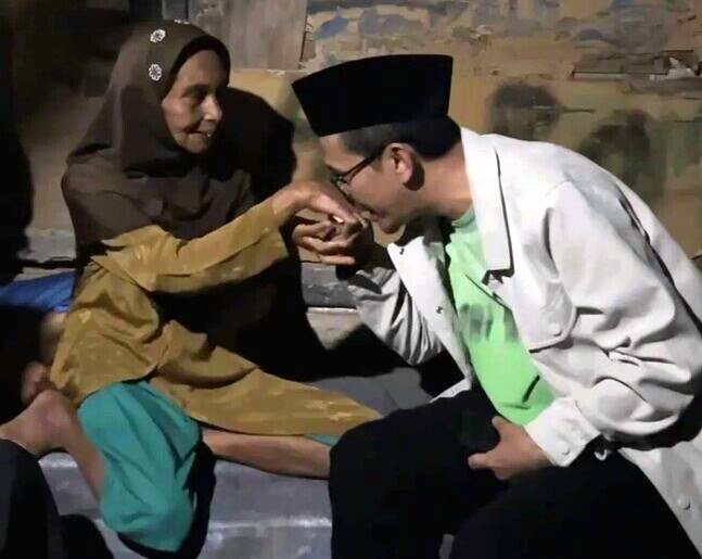 Paslon Edun Bantuan Rumah