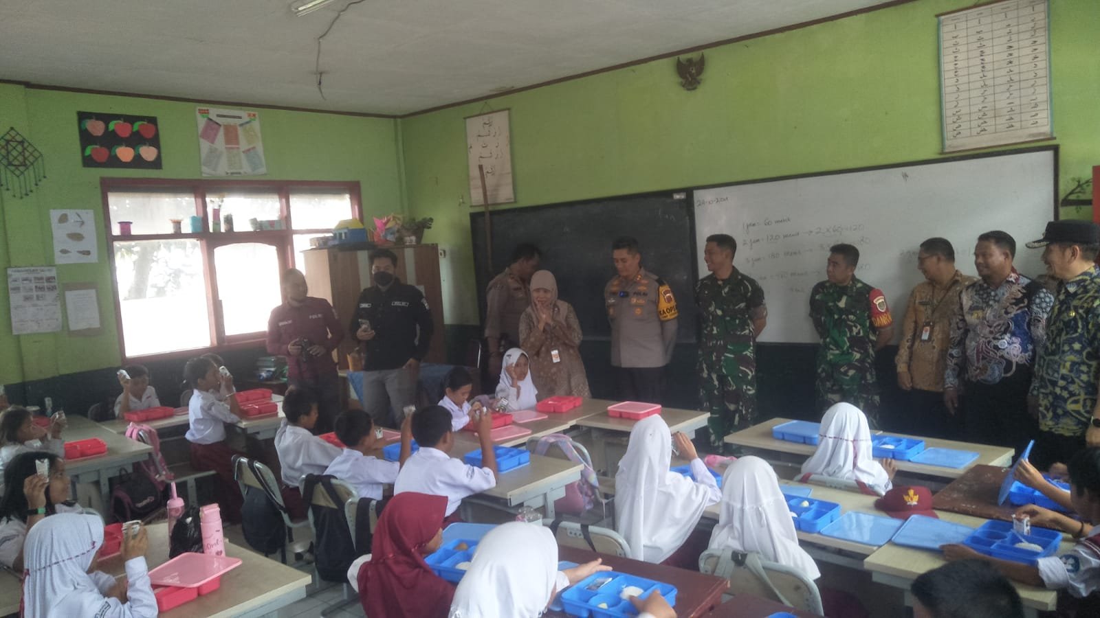 makan siang gratis cimahi