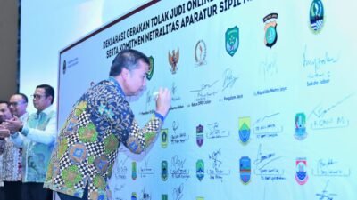 Jawa Barat Deklarasikan Gerakan Tolak Judol dan Pinjol Ilegal