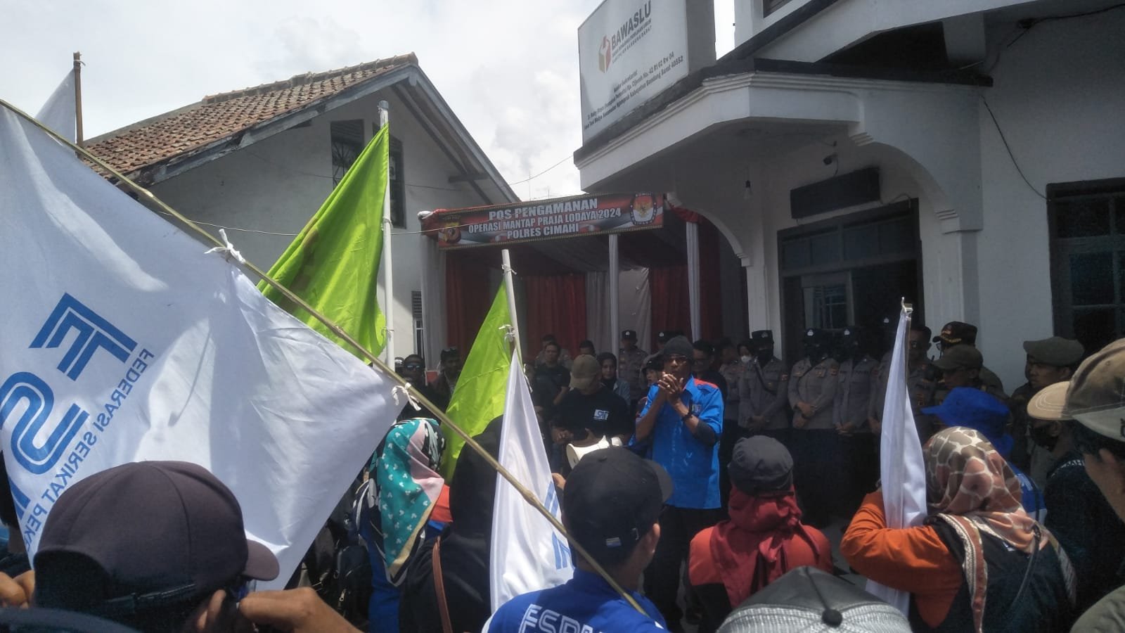 Bawaslu KBB Buruh