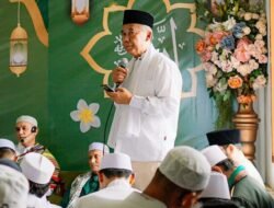 Pilkada KBB: Hadiri Pengajian Majelis Shalawat Liwaaul Habib, Jeje dan Asep Minta Doa Para Kiai