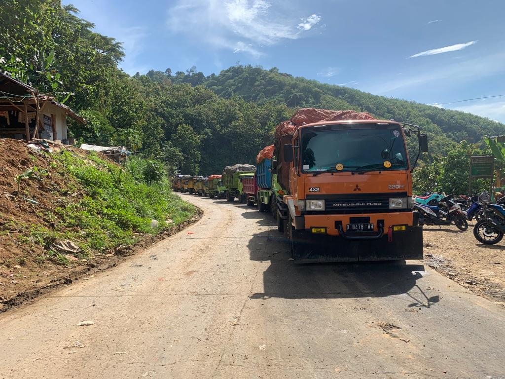 Ritase Sampah TPA Sarimukti