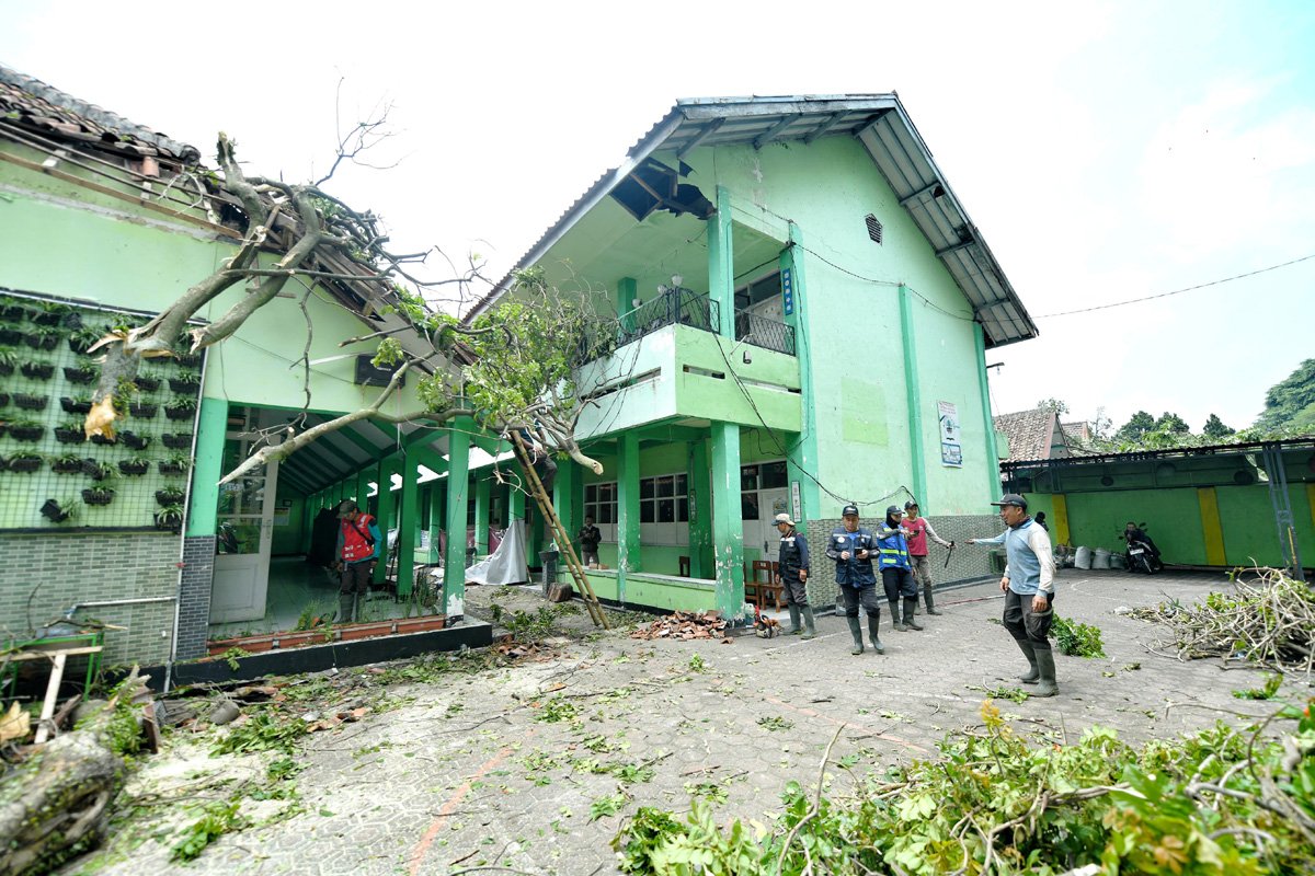 hujan angin cimahi