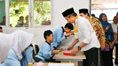 Bey Machmudin Apresiasi Uji Coba Program Makan Gratis di SMP 3 Bogor
