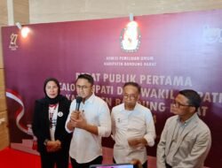 Resmi, Paslon Hengki Kurniawan-Ade Sudrajat Daftarkan Gugatan Pilkada KBB ke MK