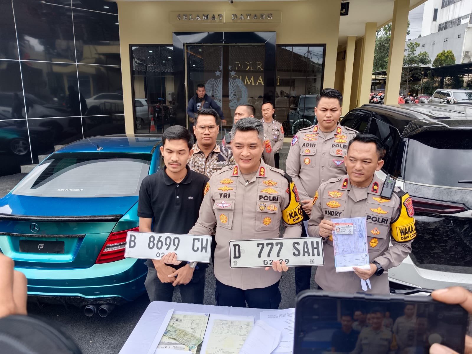 Pelat Nomor Sama Cimahi