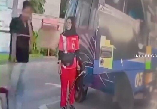 Pelecehan Sopir Angkot SPBU Cimahi