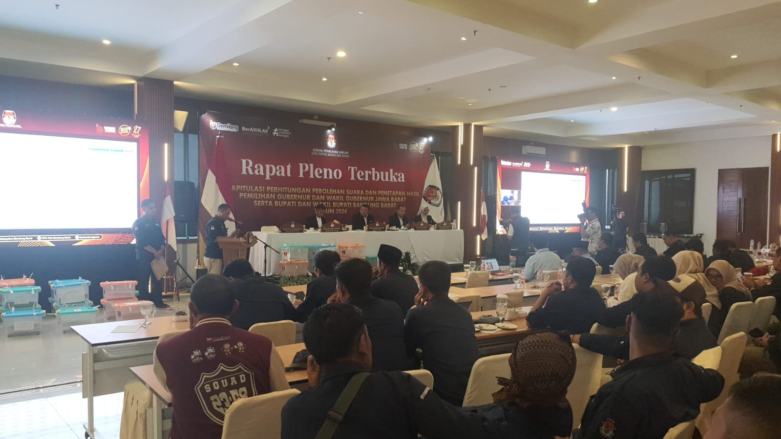 Rapat Pleno KPU KBB