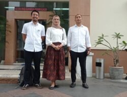 Mantan Kepala Bappelitbangda KBB dan Kuasa Hukum Pertanyakan SK Rotasi Mutasi Jabatan yang Baru