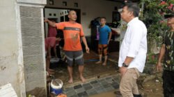 Bey Machmudin Tinjau Lokasi Terdampak Banjir Bandang di Cirebon