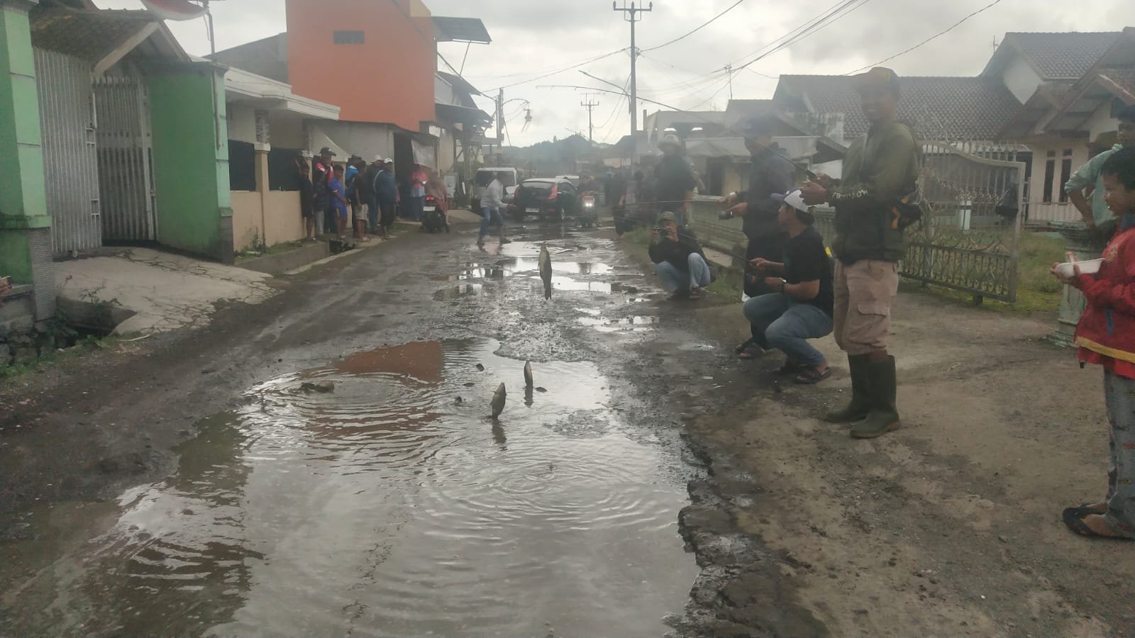 Jalan Rusak Wangunharja Lembang