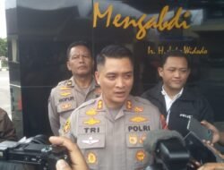 Geger Penemuan Mayat Laki-laki Penuh Luka di Kampung Pojok Cireundeu Cimahi, Polisi Temukan Kapak dan Pisau
