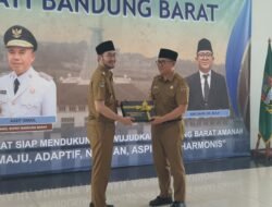 Usai Apel Pagi, Bupati Jeje Ritchie Ismail Sertijab dengan Pj Bupati Ade Zakir