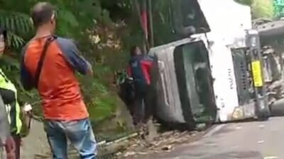 tewas tertimpa truk lembang