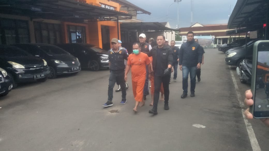 Uang Palsu Lembang