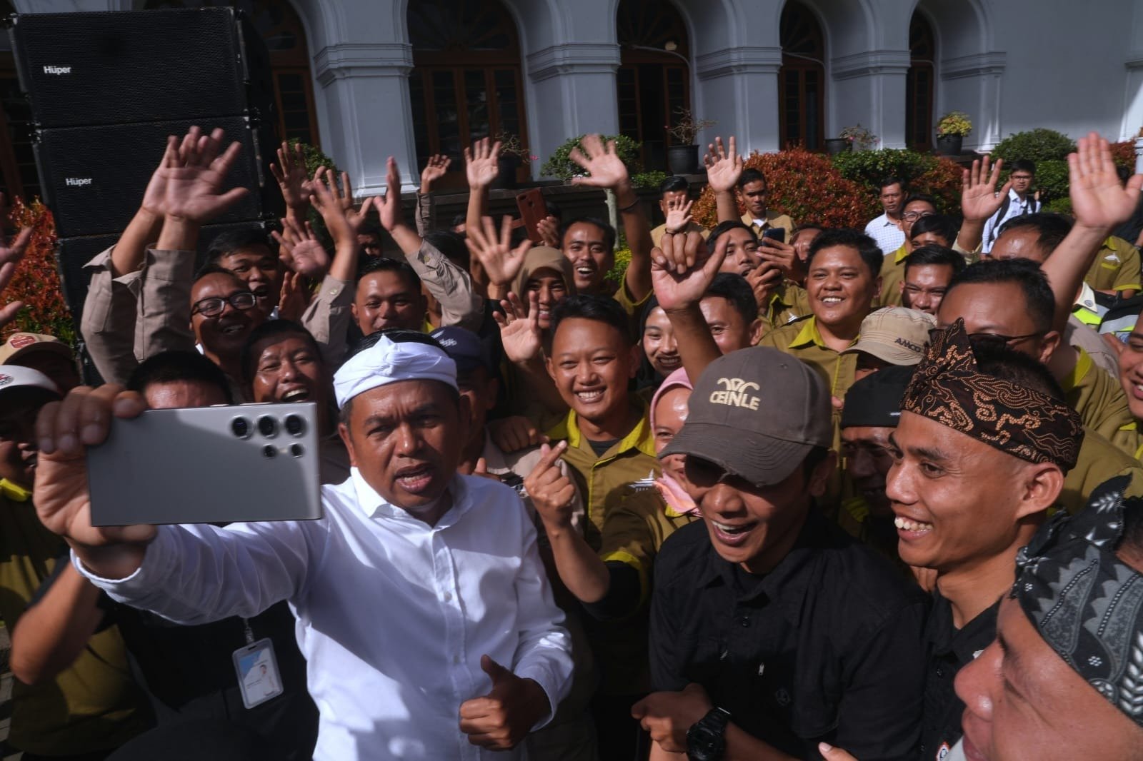 Halal Bihalal Dedi Mulyadi