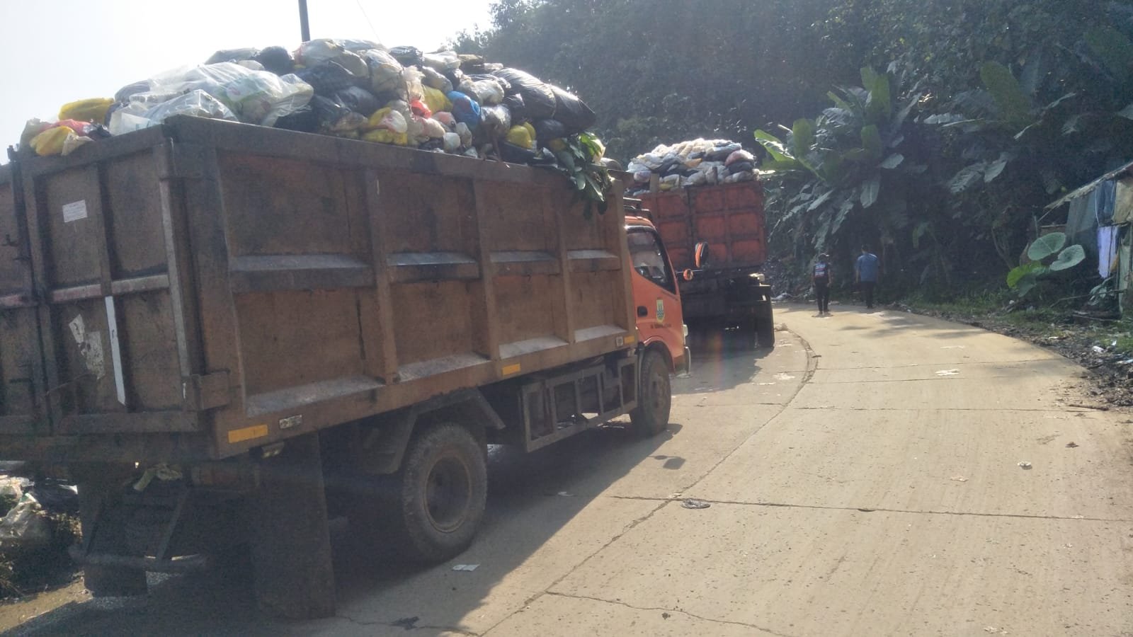 Ritase Sampah TPA Sarimukti Cimahi