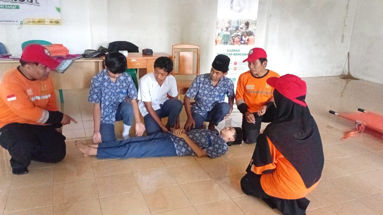 Sekolah Tanggap Bencana KBB
