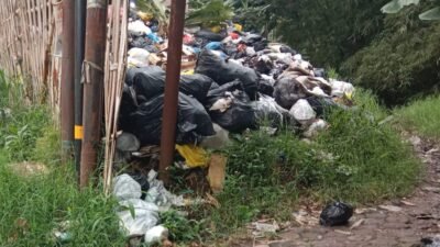 TPS Liar di Parongpong KBB Dikeluhkan Warga karena Polusi dan Bikin Jalan Jadi Berbahaya