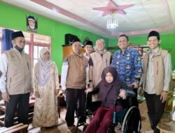 Senyum Semringah Neng Ijah, Usai Dibantu Kursi Roda hingga Bisa Main Keluar Rumah