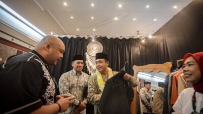 Festival Swarna Wastra Nusantara