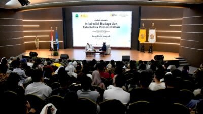 Kuliah Umuh Dedi Mulyadi UI