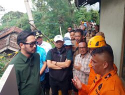 Tinjau Lokasi Longsor di Lembang KBB, Bupati Jeje Ingatkan Warga Waspada Longsor Susulan