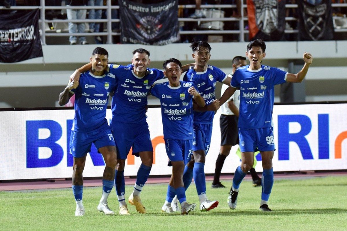 Persib Juara Liga 1