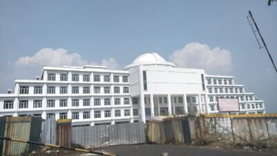 Penataan Area Parkir Gedung Baru DPRD Dikebut untuk Paripurna HUT KBB