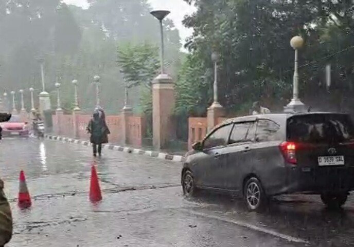 Jalan Ambles Cimahi