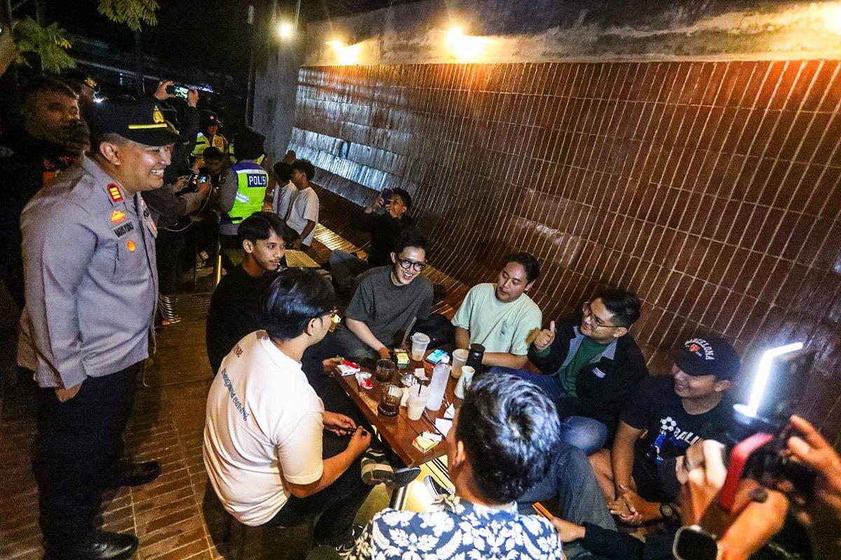 jam malam pelajar bandung
