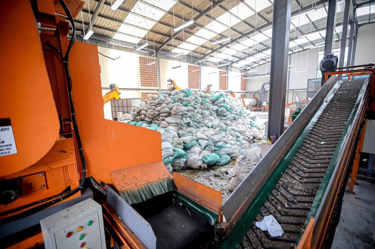 farhan sampah kota bandung