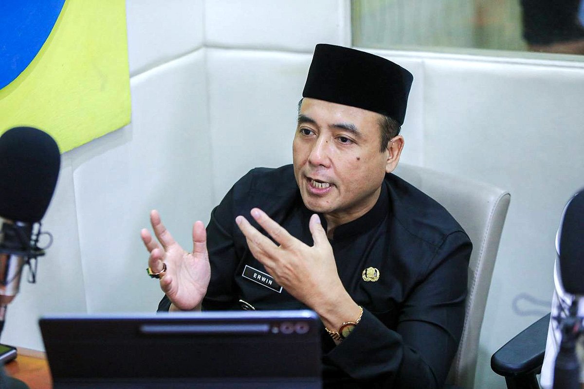 Wakil Wali Kota Bandung Erwin Pengangguran