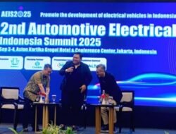President EV-READY dan CEO ALVA Motor Saling Sanggah Soal Harga EV di AEIS 2025