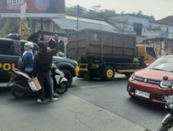 Jelang HUT RI, Bandung Barat Haramkan Pungutan Liar di Jalan: Ganggu Lalu Lintas, Bahayakan Warga!