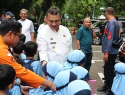 Wawali Abdul Harris Bobihoe Sambut Hangat Kunjungan Anak-Anak TK ke Kantor BPBD Kota Bekasi