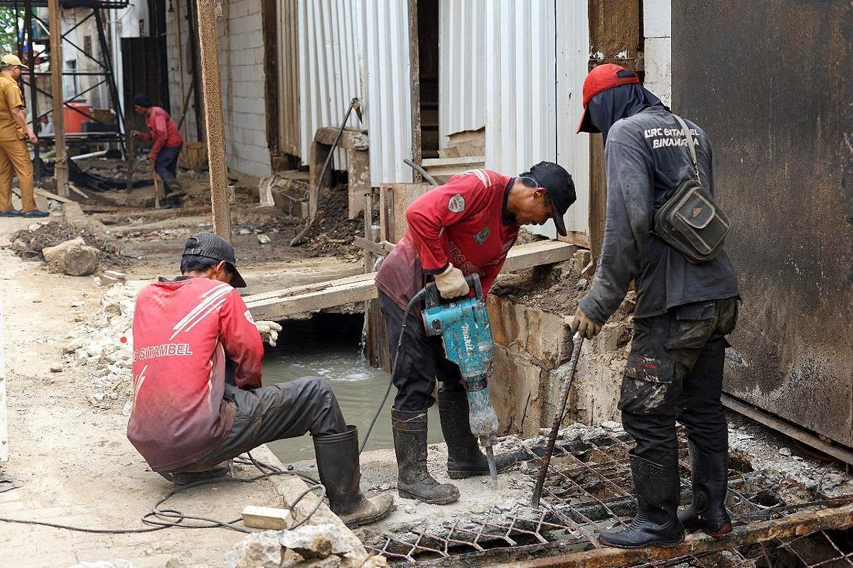 bangunan liar bekasi