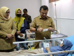 Harris Bobihoe Apresiasi Dinkes Kota Bekasi yang Gelar Operasi Katarak Gratis di Momen Hari Kesehatan Nasional
