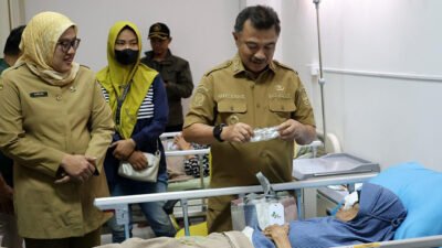 Harris Bobihoe Apresiasi Dinkes Kota Bekasi yang Gelar Operasi Katarak Gratis di Momen Hari Kesehatan Nasional