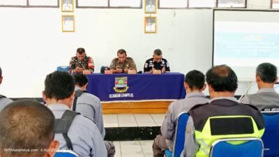 Satlinmas Cihampelas Diharapkan Jadi Garda Terdepan Ketahanan Desa Usai Digembleng Satpol PP KBB